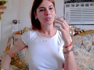 BeautyQueenTs from xlovecam