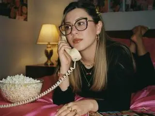 Xlovecam Live Sex Cam of ChanellTaylorS