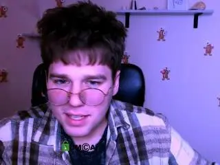 Xlovecam Live Porn of MichaelStrongMan