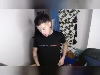 Xlovecam Best Webcam of MarceloMilk