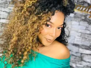 Xlovecam Live Sex of JohannaFontaine