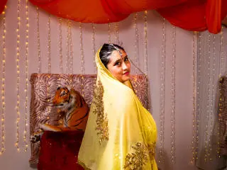 Xlovecam Free Porn Cam of KalpanaAisha