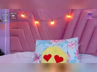 SlutCamila from xlovecam