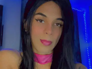 Xlovecam Adult Webcams of HellenDomm