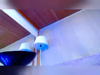 Xlovecam Free Porn Cam of MyaaTyler