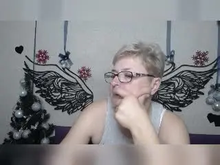 Xlovecam Sex Cam of EmiliaGree