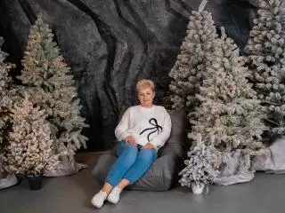 Xlovecam Best live sex cam show of EmiliaGree