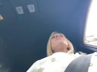 Xlovecam Free Porn Cam of SandraSwweet