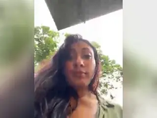 AmelineRousseau from xlovecam