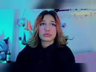 Xlovecam Free Live Porn of IsisJonnes69