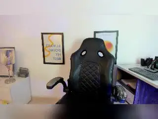 Xlovecam Adult Webcam of CamilaSofiia