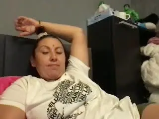 MaryWaveX from xlovecam