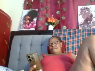 Xlovecam Sex Cam of HeavyAss69