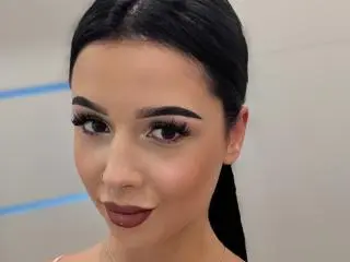 Xlovecam Nude Webcam of TaliaAttractive