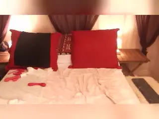 Xlovecam Best live sex cam show of IssahneMay