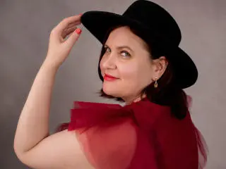 Xlovecam Watch Live Sex Cams of BigTitsXHot