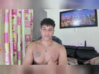 Xlovecam Adult Video Chat of Yoximanuelprime