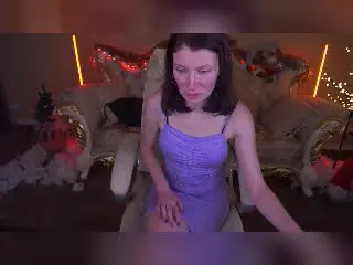 AmiraGold from xlovecam