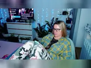 BelleLisaG from xlovecam