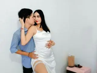 Xlovecam Free Live Porn of MeganAndKen