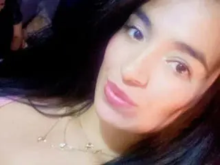 Xlovecam Best live sex cam show of HeraDiosa