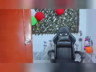 Xlovecam Adult Video Chat of LunaSwt