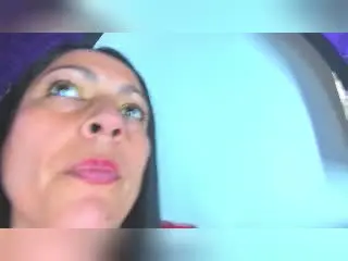 Xlovecam Sex Cam of ScarlettBarness