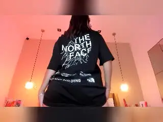 ZammySanz from xlovecam