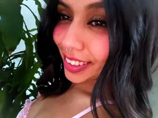 Xlovecam Sex Chat of ZammySanz