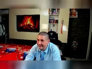 Xlovecam Adult Webcam of CrisSalon