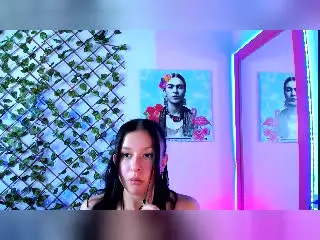 DyanaMoon from xlovecam