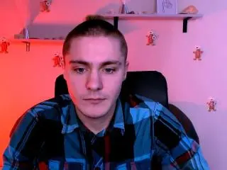 Xlovecam Free Porn Cam of ThomasCrow