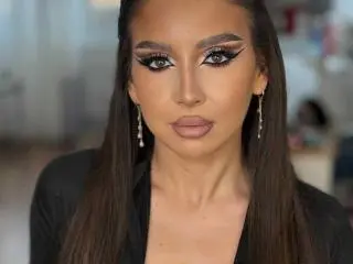 Xlovecam Sex Cam of LunaMuze