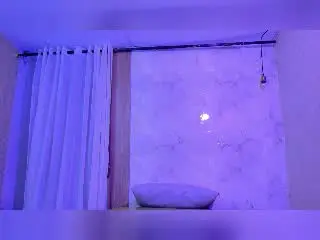 Xlovecam Live Sex Cam of AnyelinAndMark