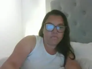 Xlovecam Adult Webcams of EstelaHot