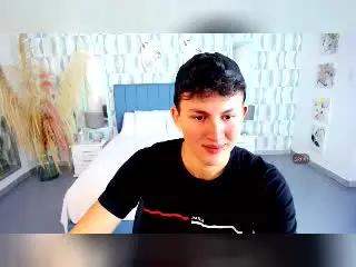 Xlovecam Free Live Porn of AxelSavage