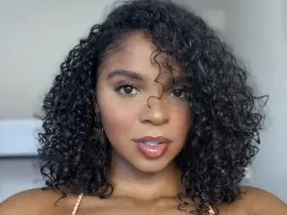 Xlovecam Private Sex Chat of LisaMendez