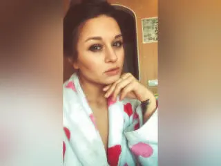 Xlovecam Free Live Porn of MaryLoveX