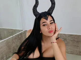 Xlovecam Live Porn of SolStephanny