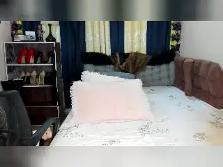 Xlovecam Sex Cam of MistressMelon