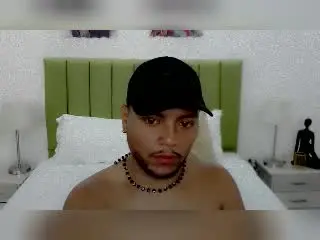 Xlovecam Best Webcam of MaxiRivers