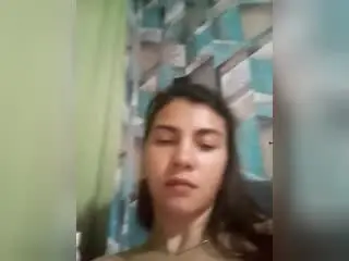 Xlovecam Watch Live Sex Cams of KarolineCherie