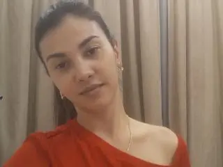 Xlovecam Private Sex Chat of KarolineCherie