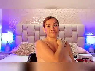 Xlovecam Live Porn of ManuelaMature