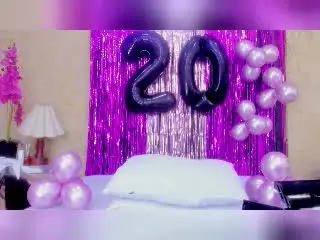 Xlovecam Free Porn Cam of NohemiWon