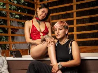 Xlovecam Free Porn Cam of HadeDanny