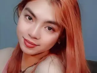 Xlovecam Free Live Porn of FreakyJane