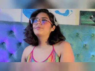 Xlovecam Nude Webcam of PaolaLyon