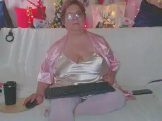 Xlovecam Live Sex of QueenPammy