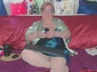 Xlovecam Nude Webcam of QueenPammy